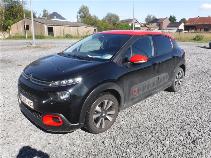 Citroen C3 1.2 PureTech Shine EAT6 *NAVI/CAMERA* n°106
