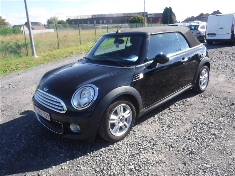 MINI Cooper Cabrio 1.6i Cooper n°108